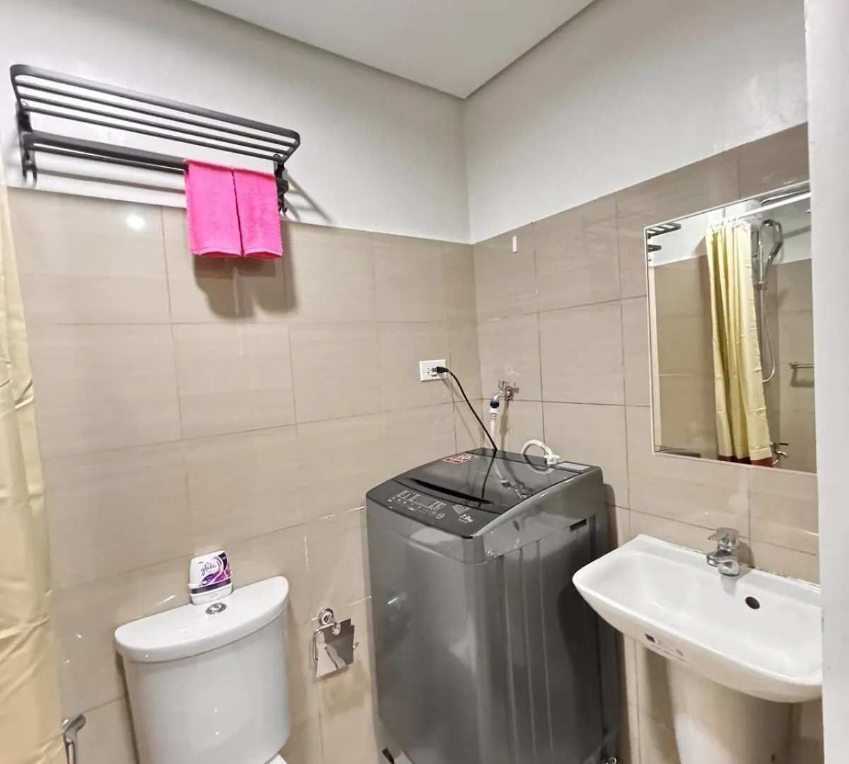 Apartment Lotus' Suite Manila