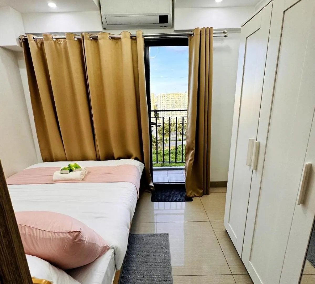 Apartment Lotus' Suite Manila Philippines